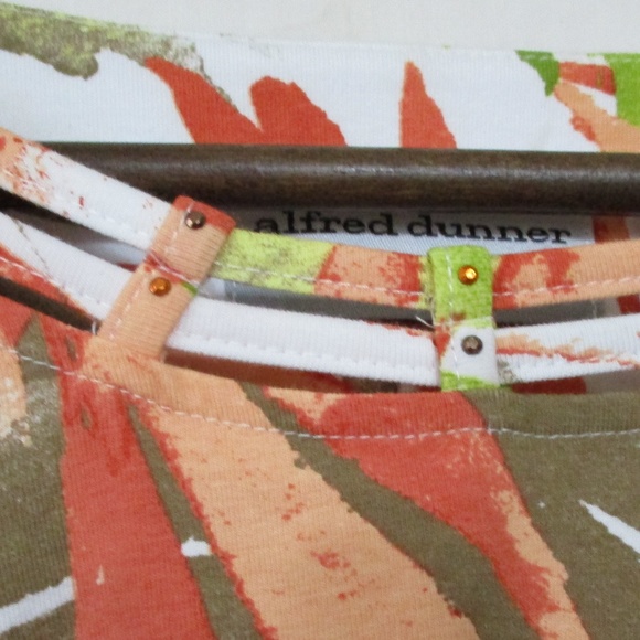 Alfred Dunner Top Embellished with Sequins - Picture 2 of 3